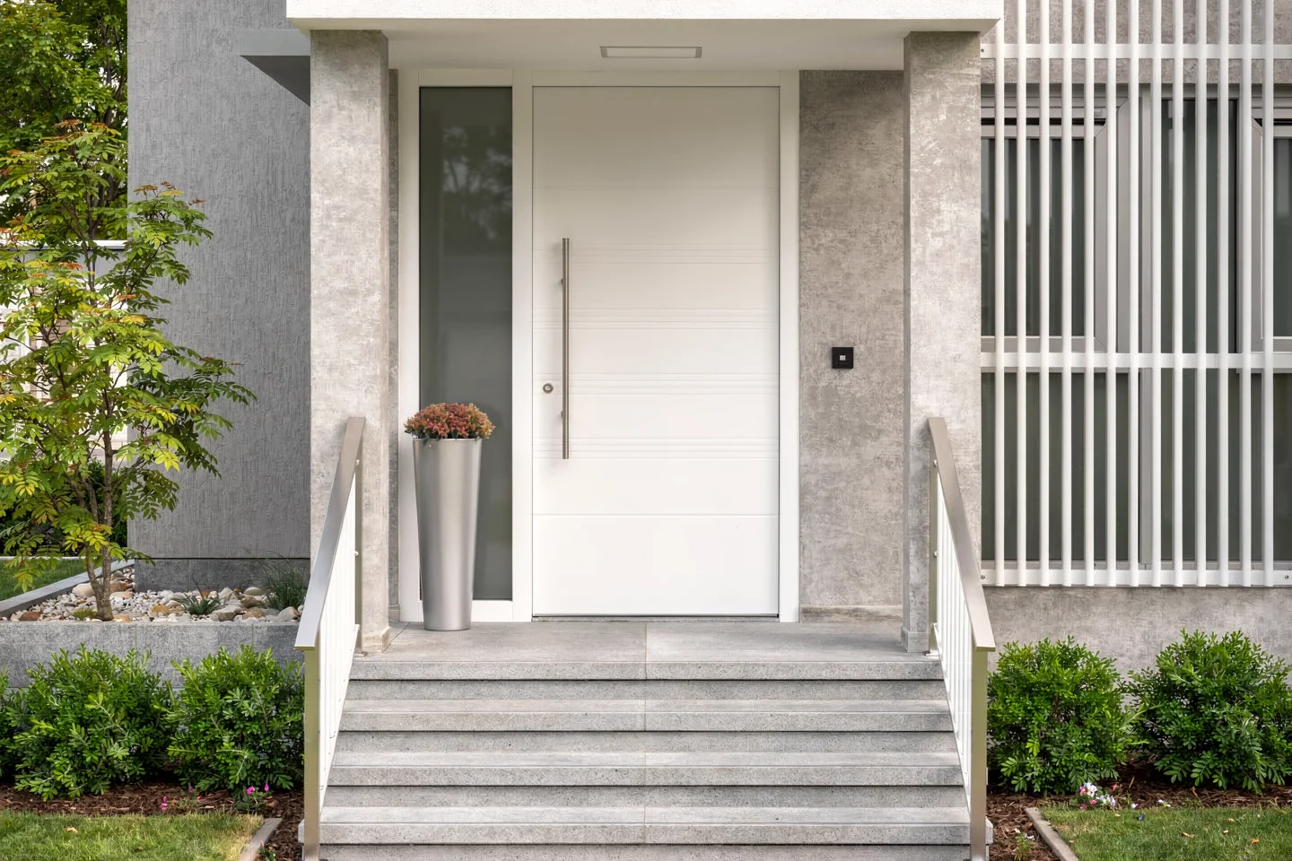 Drzwi zewnętrzne PVC