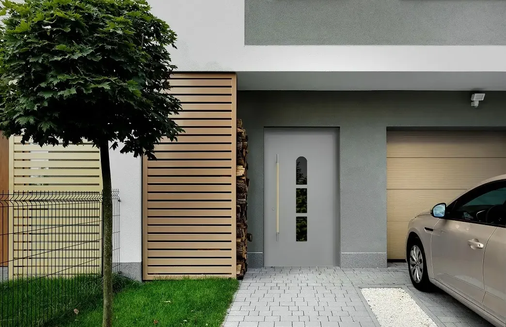 Jakie drzwi zewnętrzne wybrać – stalowe czy aluminiowe?
